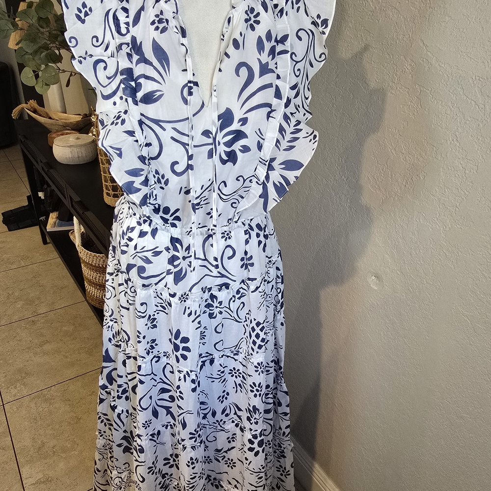 Lauren Ralph Lauren Women's Floral Cotton Voile Tiered Floral Maxi Dress 6 - Picture 4 of 10
